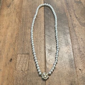Vintage - costume Pearl Necklace